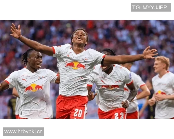 德甲最新积分战报 争4激烈!三大列强齐赢球 德甲最新积分战报 争4激烈!三大列强齐赢球